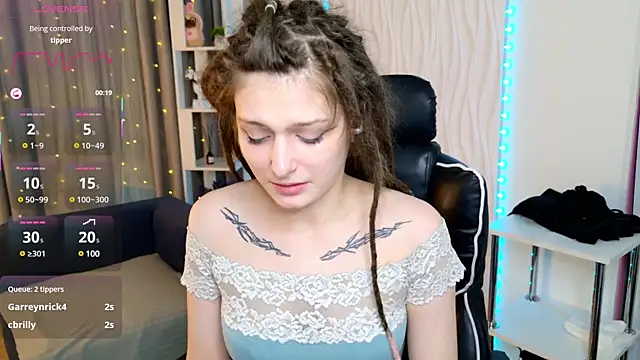 AnTikaMy nude strip on cam for live sex chat