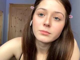KatieCroston Nude Sex Cams, Live Sex, Free Porn Chat