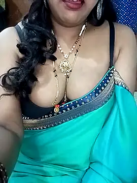 Priya_kannadasexy nude strip on cam for live sex chat