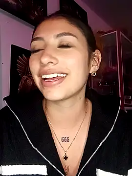 AriaBliss- nude strip on cam for live sex chat