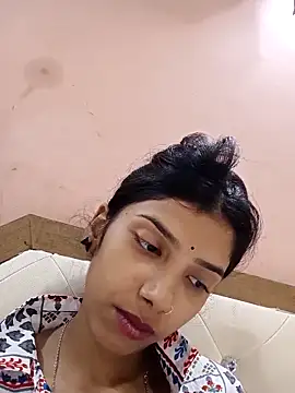 Flyunicorn69 nude strip on cam for live sex chat