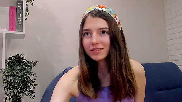 KeikoWideman nude strip on cam for live sex chat