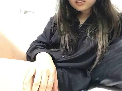 Proxanne nude strip on cam for live sex chat