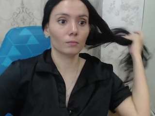 Hallie-Mils Nude Sex Cams, Live Sex, Free Porn Chat