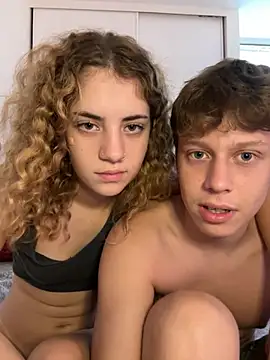 Katiesxoxo3 nude strip on cam for live sex chat