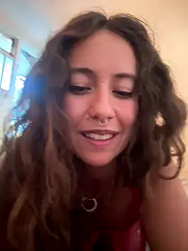 Griegadelfuego nude strip on cam for live sex chat