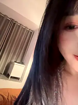 Mammam520 nude strip on cam for live sex chat