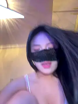 Olivia_11 nude strip on cam for live sex chat
