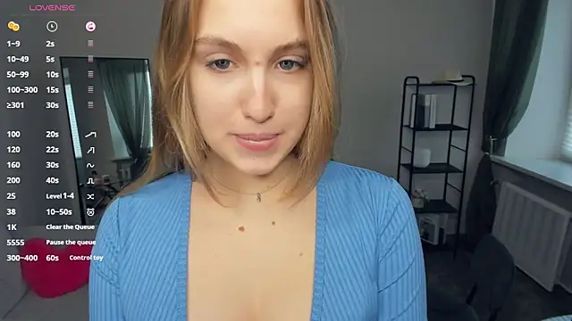 TawnyaVanschaick nude strip on cam for live sex chat