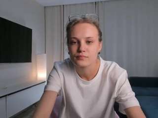 VivianThom Nude Sex Cams, Live Sex, Free Porn Chat