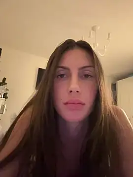 MilaRenee nude strip on cam for live sex chat