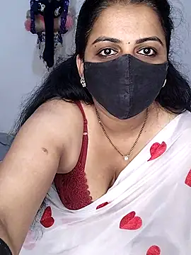 Sexyy_hott_couple nude strip on cam for live sex chat