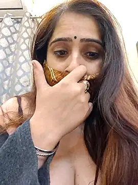 WhistledCutup nude strip on cam for live sex chat
