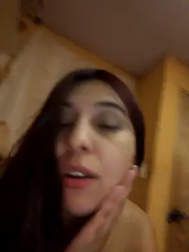 Caronicole77 nude strip on cam for live sex chat