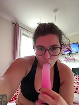 Missseduction24 nude strip on cam for live sex chat