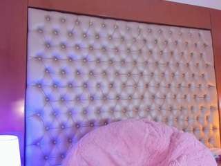 Ashanti-Moreno Nude Sex Cams, Live Sex, Free Porn Chat