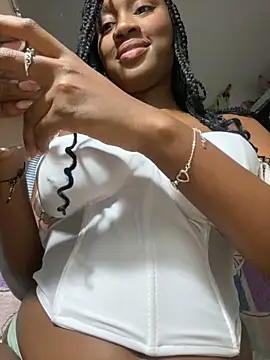 EscorpiLeoncita nude strip on cam for live sex chat