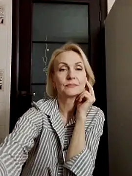 MichelleSolis nude strip on cam for live sex chat