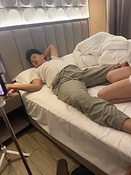 Zhuendong000001 nude strip on cam for live sex chat