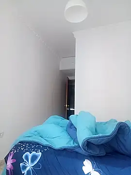 Honeygirl08 nude strip on cam for live sex chat