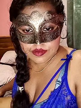 Maskedcurves nude strip on cam for live sex chat