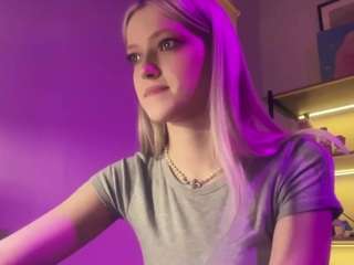 SuzanSmrekar Nude Sex Cams, Live Sex, Free Porn Chat