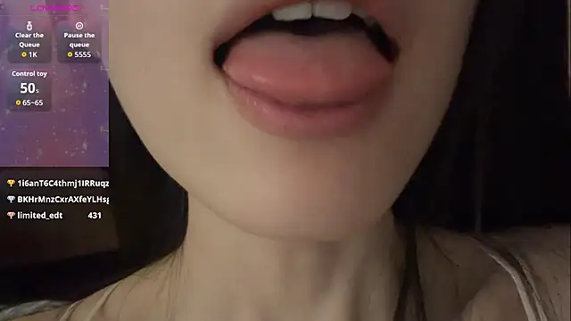 DD-5200 nude strip on cam for live sex chat