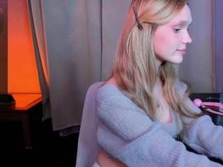 AdelineCrash Nude Sex Cams, Live Sex, Free Porn Chat