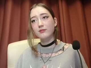 CarliGlendenning Nude Sex Cams, Live Sex, Free Porn Chat