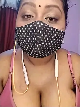 Tamil-Dhara nude strip on cam for live sex chat