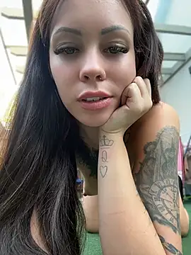 Dollie__X nude strip on cam for live sex chat