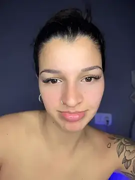 Maar-1 nude strip on cam for live sex chat
