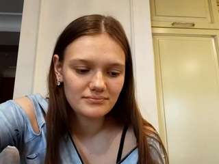 MadgeRounsaville Nude Sex Cams, Live Sex, Free Porn Chat