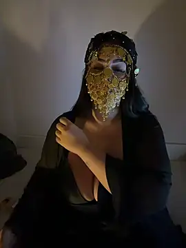 NiaBeurette nude strip on cam for live sex chat