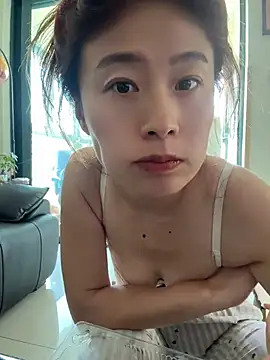 Saozi666 nude strip on cam for live sex chat