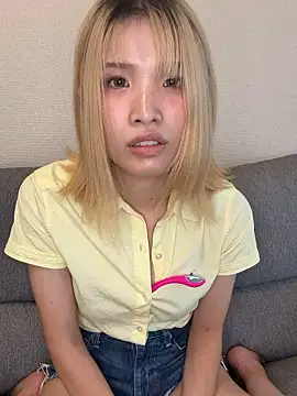 Una2001 nude strip on cam for live sex chat
